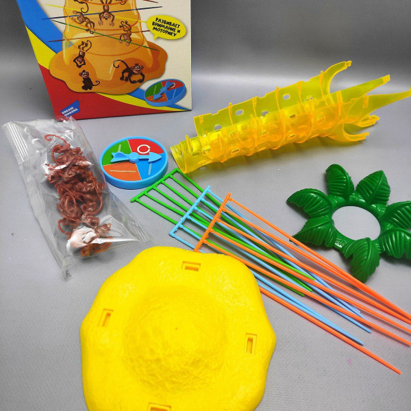 Настольная игра Dream Makers "Акробаты из джунглей". Попробуй удержись  3+